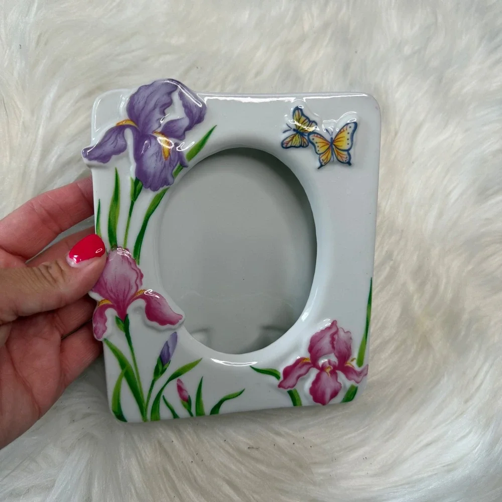 Vintage 90's - Ceramic Floral Butterfly Picture Frame Cottagecore Whimsy